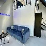 Lägenhetshotell Neon