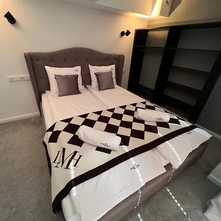 Neon 아파트호텔 3*