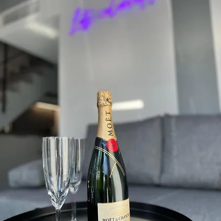 Neon 아파트호텔 소포트