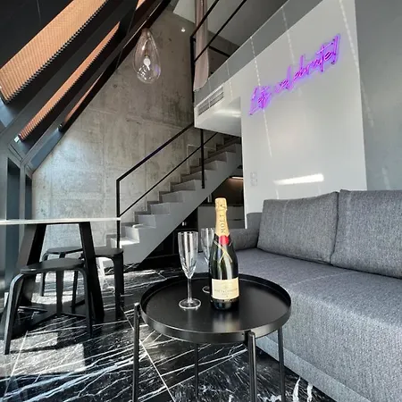 Neon 아파트호텔 소포트