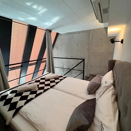 Aparthotel Neon 3*