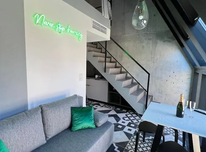 Neon شقة فندقية سوبوت