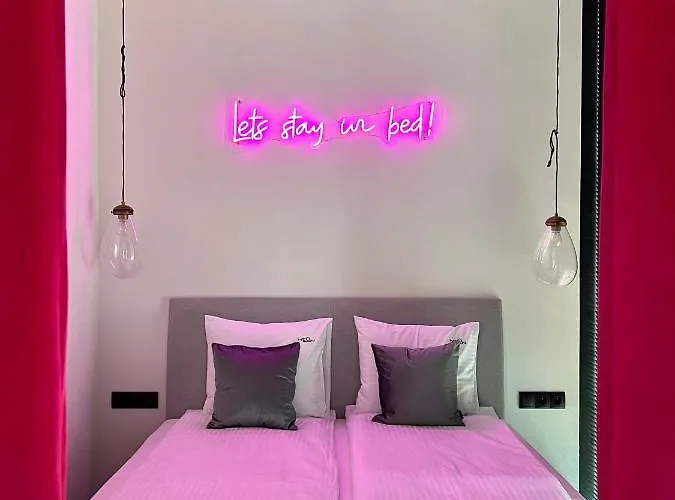 شقة فندقية Neon 3*