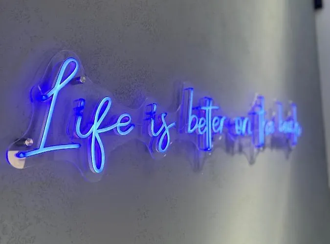 Neon شقة فندقية سوبوت