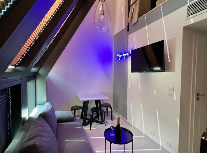 شقة فندقية Neon سوبوت