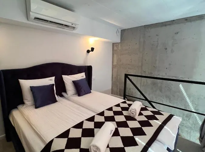 Neon شقة فندقية 3*