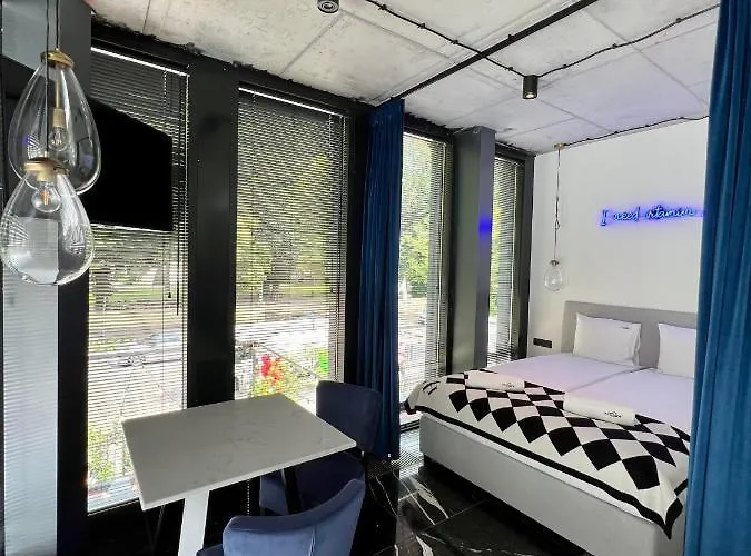 Neon شقة فندقية سوبوت