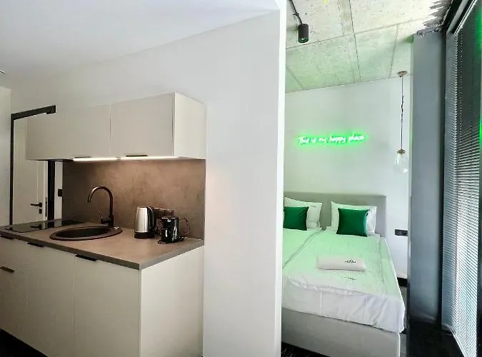 Neon شقة فندقية