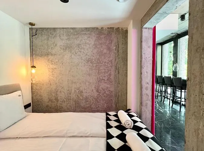 Neon 아파트호텔 3*